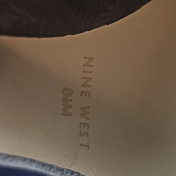 Heather gray suede booties never worn NWOT - Picture 5 of 8